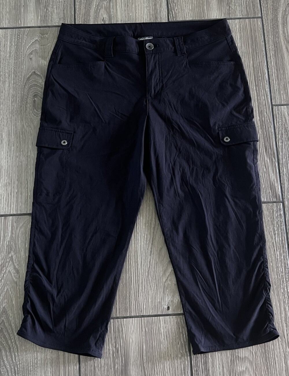 Eddie Bauer Women's 8 Cargo Capri Pants Black Nylon Stretch Hiking Athletic